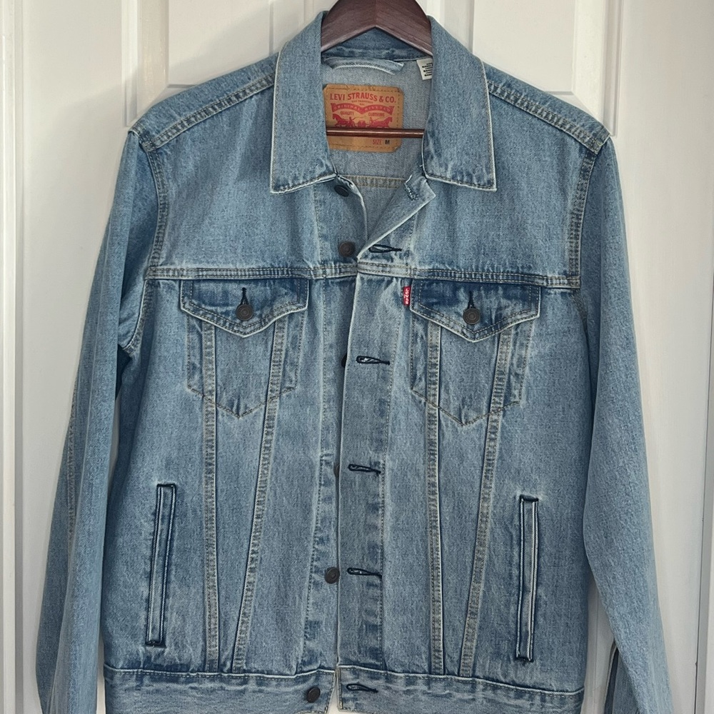 Levi stratus and co Jean jacket